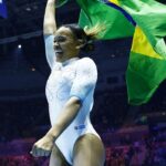 Rebeca Andrade conquista o ouro no individual geral