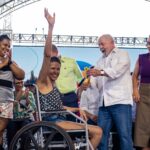 Lula entrega chaves do Celina Bezerra em evento em Rondonópolis