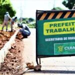 Secretaria de Obras inicia implantação de meio-fio no bairro Nova Conquista