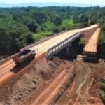 Prefeito Emanuel Pinheiro entrega ponte sobre Rio Aricazinho