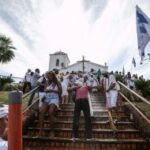 A Lavagem das Escadarias do Rosário e São Benedito levam tradição e fé a devotos