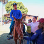 AmorEquo: Botelho destina selas adaptadas para equoterapia