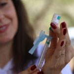 Vacinação brasileira é modelo para o mundo, mas enfrenta desafios