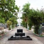 Cemitérios públicos de Cuiabá estarão com os portões abertos desde as 6h30 no Dia de Finados