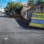 Obras de asfalto novo no bairro Campo Verde em Cuiabá já estão 85% concluídas