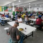 Trezentas refeições de rico valor nutricional foram servidas pelo Restaurante Popular no primeiro dia de atuação com nova estrutura