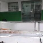 Fachada de unidade reformada recentemente pelo Gabinete de Intervenção do Estado desaba após chuva intensa