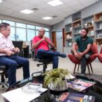 Feirantes de Cuiabá solicitam barracas e melhorias para Botelho