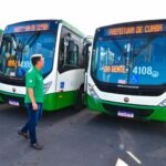 Prefeito Emanuel Pinheiro entrega mais 13 ônibus zero quilômetro