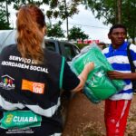 Prefeitura destina mais de 200 cobertores da campanha Aquece Cuiabá à população em situação de rua