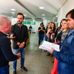 Prefeito encaminha PCCS de servidores da área finalística da Saúde e Assistência Social