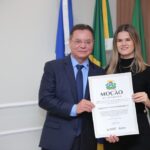 Assembleia homenageia servidores que atuaram no posto de atendimento do TRE