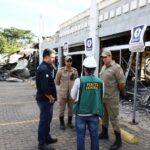 Prefeito acompanha trabalho da remoção dos entulhos do Shopping Popular