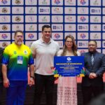 Primeira-dama do Estado é homenageada como Madrinha do Sambo no Pan American Championships realizado em Cuiabá