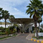 Governo entrega cheque de R$ 27 mil do Nota MT ao Hospital de Câncer