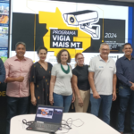 Sesp apresenta Vigia Mais MT a moradores do bairro Jardim das Américas em Cuiabá