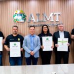 Botelho entrega honrarias para servidores da PJCMT