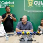 Prefeito anuncia Amauri Monge como novo secretário de Educação