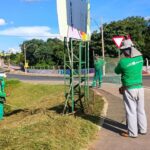 Avenida Prefeito Murilo Domingos e ciclovia recebem serviços de zeladoria