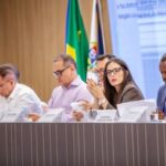 Deputados acompanham instalação de Mesa Técnica para discutir endividamento dos servidores públicos