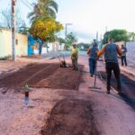 Quatorze bairros recebem operação tapa-buraco em Cuiabá