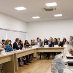 Sérgio Ricardo propõe corte em descontos abusivos e exclusão de operadoras irregulares