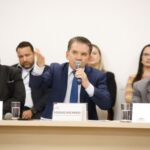 Sérgio Ricardo faz alerta ao Governo do Estado e pede suspensão de repasses a empresas ausentes em mesa técnica