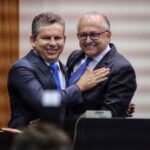 Mauro Mendes viaja para Portugal e Pivetta assume o governo na próxima segunda