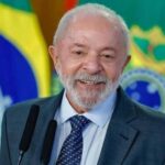 Lula sanciona lei que prevê CNH social para população de baixa renda
