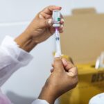 Cuiabá abre vacinação para toda população com 54 mil doses contra gripe em estoque
