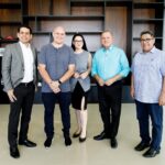 Prefeito, primeira-dama e senador debatem emenda para Casa do Autista