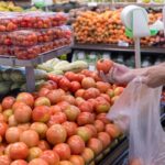 Dez de 13 produtos da cesta básica tiveram queda em agosto em Cuiabá