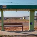 Várzea Grande amplia rede de pontos de ônibus com 34 novos abrigos entregues