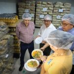 TCE-MT realiza visita técnica em empresa responsável pela alimentação do sistema prisional de Cuiabá
