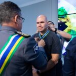 Prefeito de Cuiabá é condecorado pela PMMT e reforça apoio às corporações