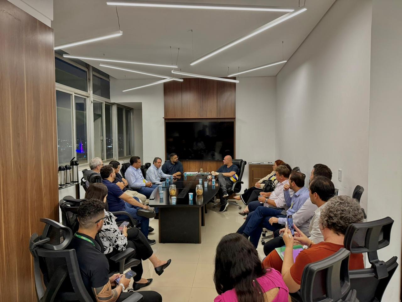 Setor empresarial elogia interlocução e esclarecimentos com prefeito sobre ISS e IPTU