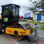 Prefeitura reorganiza estrutura interna e Serviços Públicos e Mobilidade Urbana integra ações de tapa-buracos em Várzea Grande