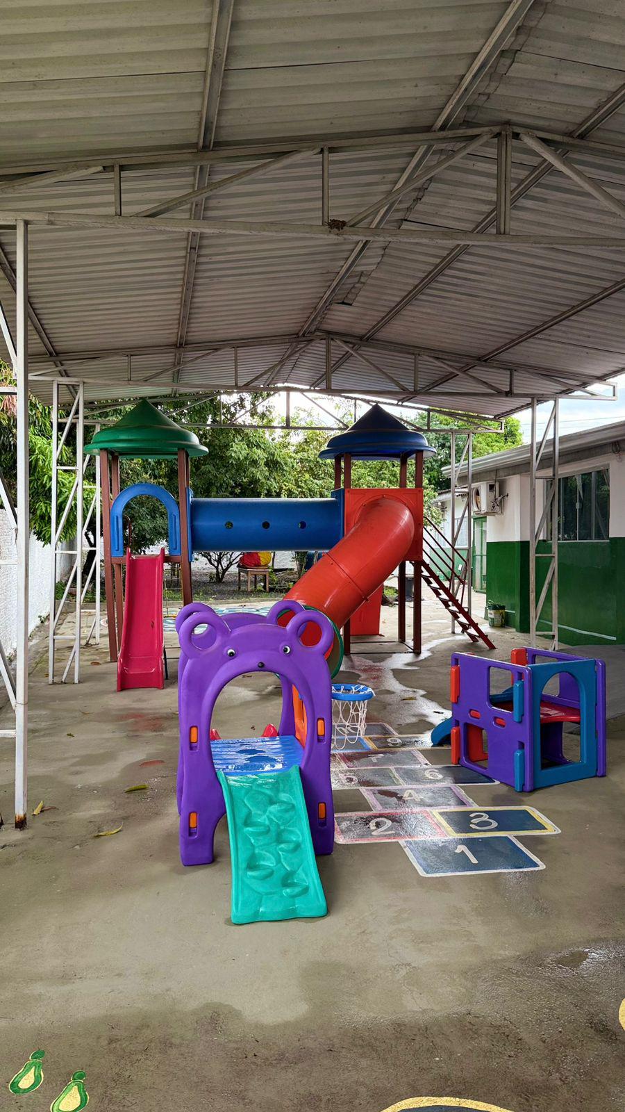 Equipe técnica da Educação visita obras em andamento em Várzea Grande