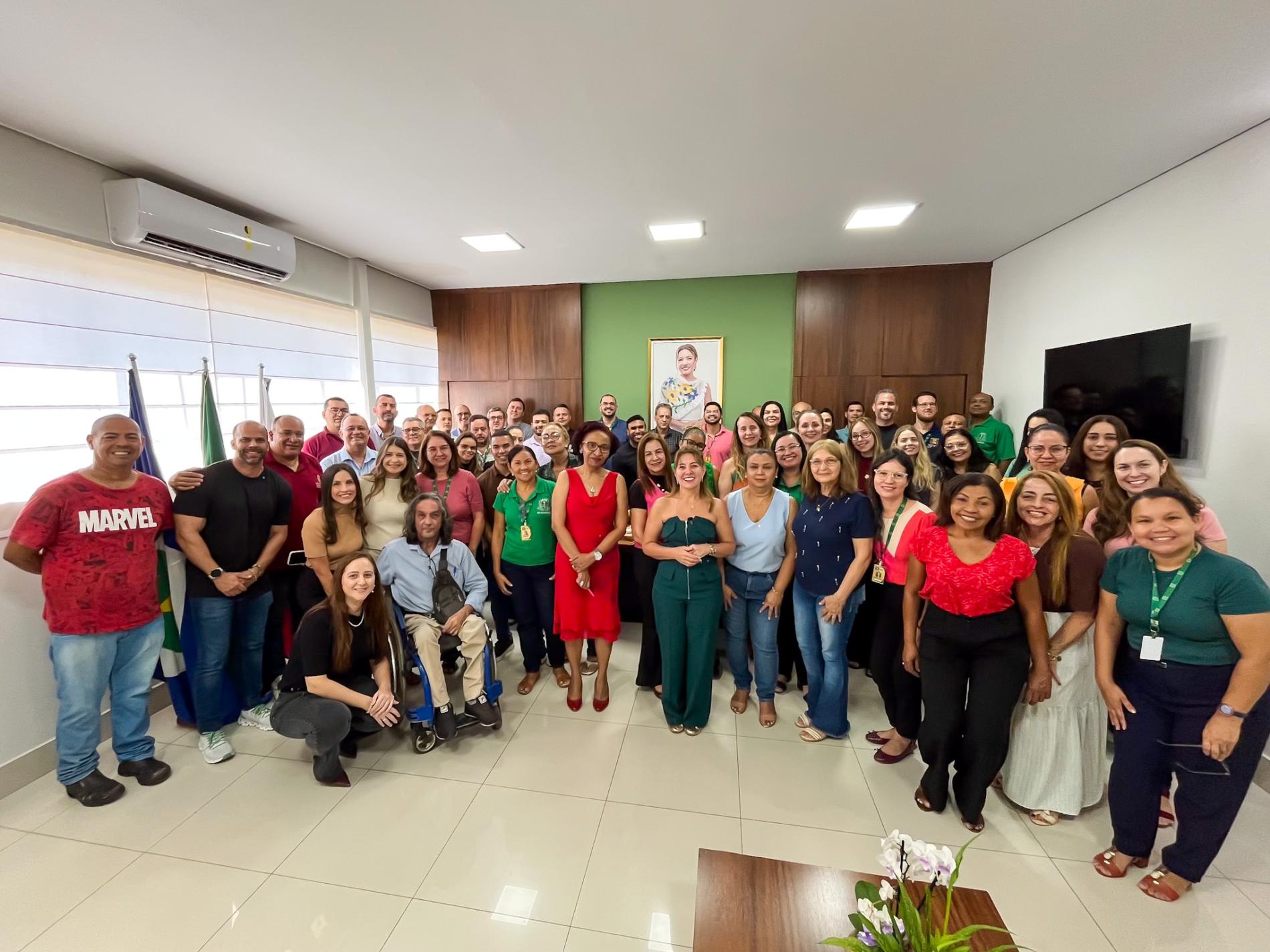 Servidores de Várzea Grande terão aumento de até 50% com novo PCCS