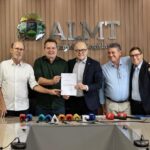 Governador entrega projeto de lei para diminuir custo do diesel e congelar Fethab até 2026