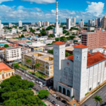 Setor de serviços lidera novas contratações de março em Cuiabá