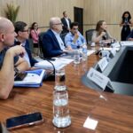 Governador reúne prefeitos de Cuiabá e VG para estabelecer parcerias na saúde e educação