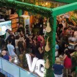 Estande de Várzea Grande conquista visitantes com sabores e identidade cultural na FIT Pantanal