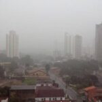 Nova frente fria derruba temperatura e faz mínima chegar a 19°C em Cuiabá