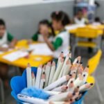 Prefeitura de Cuiabá faz “Pix do Dia do Professor” para cerca de 12,5 mil servidores